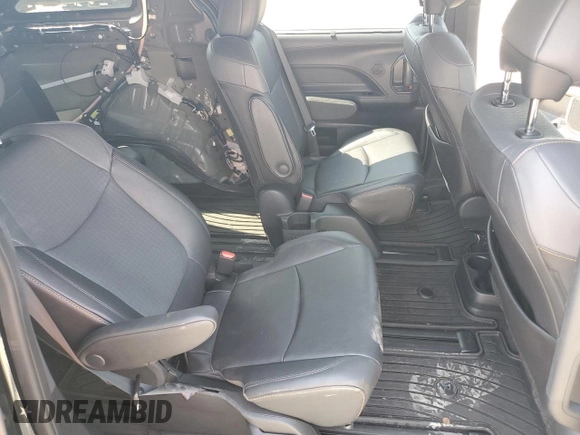2024 Toyota Sienna LE with VIN 5TDCSKFC6RS111621, listed as a Copart auction lot 74657494 with 19,733 mi miles and Salvage Title. Bid and sale history available at carsss.com. Image 12.