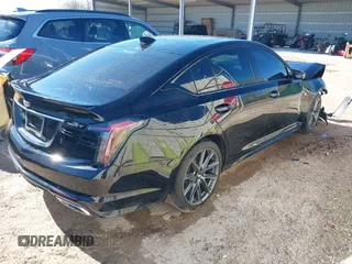2024 Cadillac CT5 Sport z VIN 1G6DP5RK3R0127419, wystawiony jako IAAI lot #41392902 z przebiegiem 17 829 mil mil oraz . Historia ofert i sprzedaży dostępna na DreamBid. Obrazek 4.