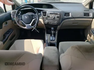 2013 Honda Civic LX z VIN 19XFB2F58DE259822, wystawiony jako Copart lot #59404415 z przebiegiem 65 523 mil mil oraz Szkoda całkowita • Salvage title. Historia ofert i sprzedaży dostępna na DreamBid. Obrazek 8.