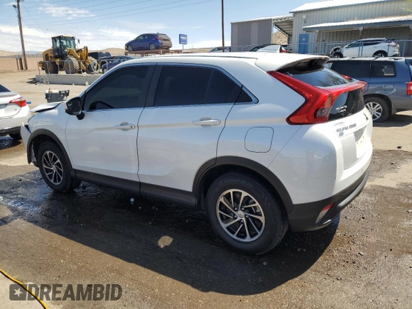 2020 Mitsubishi Eclipse Cross ES z VIN JA4AS3AA6LZ001722, wystawiony jako Copart lot #52418505 z przebiegiem 45 783 mil mil oraz Szkoda całkowita • Salvage title. Historia ofert i sprzedaży dostępna na DreamBid. Obrazek 2.