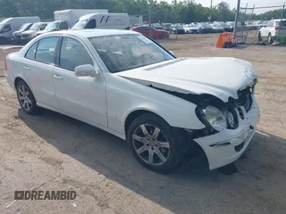 2008 Mercedes-Benz E 350 Luxury with VIN WDBUF87X38B338136, listed as a IAAI auction lot 42621867 with 85,174 mi miles and . Bid and sale history available at DreamBid. Image 1.