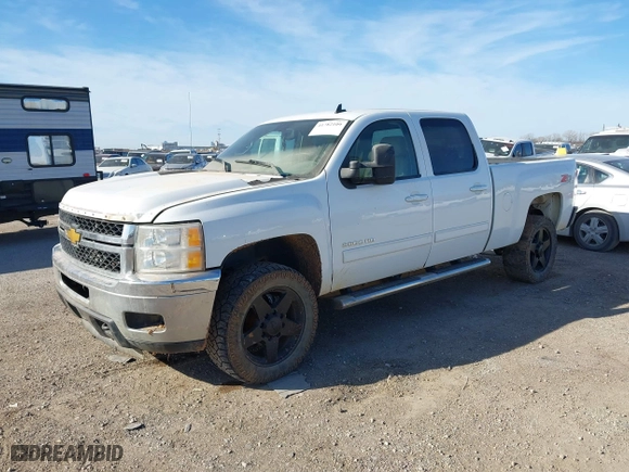 2011 Chevrolet Silverado 2500HD LTZ with VIN 1GC1KYC89BF171456, listed as a IAAI auction lot 41782109 with 1 mi miles. Bid and sale history available at carsss.com. Image 17.