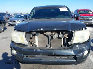 2007 Toyota Tacoma PreRunner with VIN 5TETU62NX7Z337556, listed as a IAAI auction lot 41664640 with 196,171 mi miles. Bid and sale history available at carsss.com. Image 12.