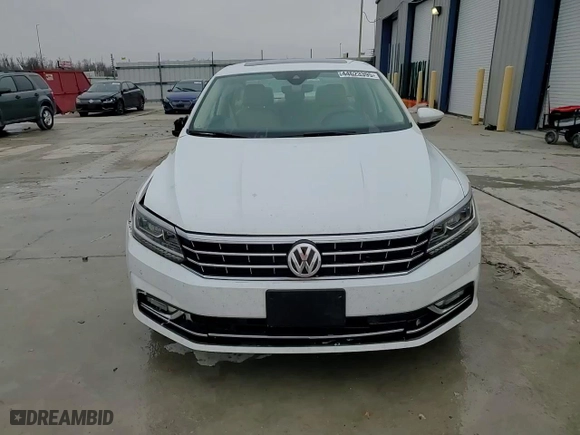 2016 Volkswagen Passat 1.8T SEL Premium with VIN 1VWCS7A36GC067409, listed as a Copart auction lot 44623395 with 125,139 mi miles and Salvage Title. Bid and sale history available at carsss.com. Image 13.