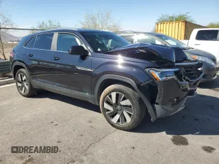 2024 Volkswagen Atlas SE with VIN 1V2WE2CA2RC220214, listed as a Copart auction lot 56092105 with 35,083 mi miles and Salvage title. Bid and sale history available at DreamBid. Image 4.