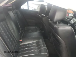 2016 Chrysler 300 S z VIN 2C3CCABG2GH152103, wystawiony jako Copart lot #54530625 z przebiegiem 217 656 mil mil oraz Szkoda całkowita • Salvage title. Historia ofert i sprzedaży dostępna na DreamBid. Obrazek 10.