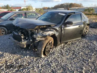 2020 Chrysler 300 S with VIN 2C3CCAGG7LH164590, listed as a Copart auction lot 85084674 with 90,370 mi miles and Salvage Title. Bid and sale history available at DreamBid. Image 1.