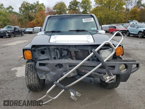 2006 Hummer H3 with VIN 5GTDN136968195060, listed as a Copart auction lot 76206994 with 205,939 mi miles and Salvage Title. Bid and sale history available at carsss.com. Image 5.