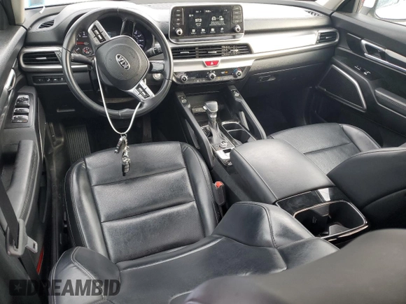 2020 Kia Telluride S with VIN 5XYP6DHC1LG004043, listed as a Copart auction lot 53561515 with 50,232 mi miles and Non Repairable. Bid and sale history available at DreamBid. Image 8.