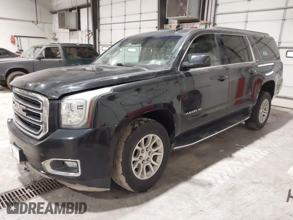 2018 GMC Yukon XL SLT with VIN 1GKS2GKC5JR346324, listed as a IAAI auction lot 41580164 with 123,640 mi miles. Bid and sale history available at carsss.com. Image 2.