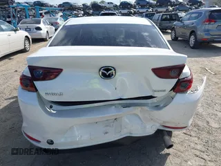 2019 Mazda 3 w/Select Pkg with VIN 3MZBPAAL7KM106686, listed as a IAAI auction lot 41955627 with 62,211 mi miles. Bid and sale history available at carsss.com. Image 6.