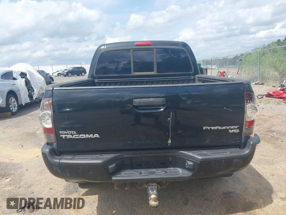 2011 Toyota Tacoma PreRunner with VIN 3TMJU4GN1BM112470, listed as a IAAI auction lot 41931447 with 273,619 mi miles and . Bid and sale history available at DreamBid. Image 17.