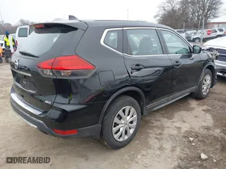2017 Nissan Rogue SL with VIN 5N1AT2MV5HC783397, listed as a IAAI auction lot 41463680 with 104,245 mi miles. Bid and sale history available at carsss.com. Image 4.