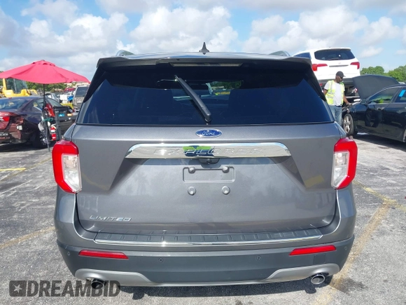 2022 Ford Explorer Limited with VIN 1FMSK7FH8NGA63785, listed as a IAAI auction lot 41917975 with 50,647 mi miles. Bid and sale history available at carsss.com. Image 16.