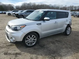 2019 Kia Soul + with VIN KNDJP3A52K7690257, listed as a Copart auction lot 46358195 with 101,471 mi miles and Salvage Title. Bid and sale history available at carsss.com. Image 1.