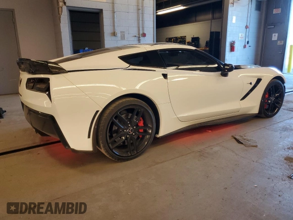 2015 Chevrolet Corvette Z51 3LT with VIN 1G1YM2D76F5121243, listed as a Copart auction lot 77262174 with 47,397 mi miles and Salvage title. Bid and sale history available at DreamBid. Image 3.