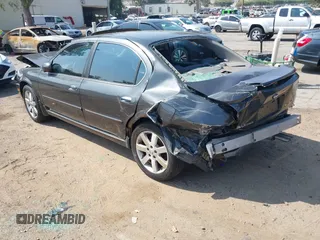2003 Nissan Maxima GLE z VIN JN1DA31A23T427063, wystawiony jako IAAI lot #42450037 z przebiegiem 166 531 mil mil oraz . Historia ofert i sprzedaży dostępna na DreamBid. Obrazek 3.