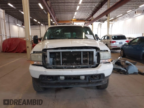 2003 Ford Super Duty F-250 XL with VIN 1FTNW21F43EA04885, listed as a IAAI auction lot 42073892 with 1 mi miles. Bid and sale history available at carsss.com. Image 11.