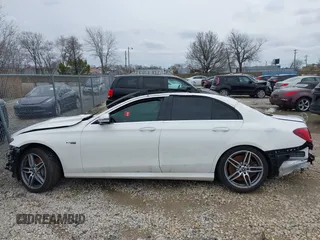 2019 Mercedes-Benz E 450 with VIN WDDZF6JB3KA667513, listed as a IAAI auction lot 41945410 with Not Provided miles and . Bid and sale history available at DreamBid. Image 14.