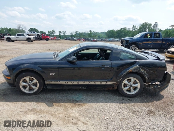 2007 Ford Mustang GT Deluxe with VIN 1ZVFT82H275230619, listed as a IAAI auction lot 42478109 with 129,201 mi miles and . Bid and sale history available at DreamBid. Image 15.