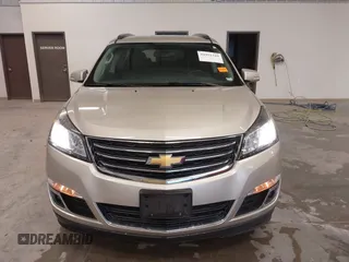 2016 Chevrolet Traverse LT with VIN 1GNKRGKD4GJ158408, listed as a IAAI auction lot 41951343 with 58,368 mi miles. Bid and sale history available at carsss.com. Image 12.