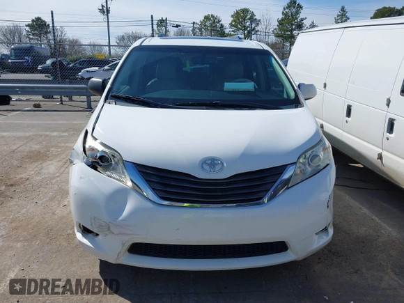 2011 Toyota Sienna XLE AAS with VIN 5TDYK3DCXBS043733, listed as a IAAI auction lot 41601544 with 221,658 mi miles and . Bid and sale history available at DreamBid. Image 12.