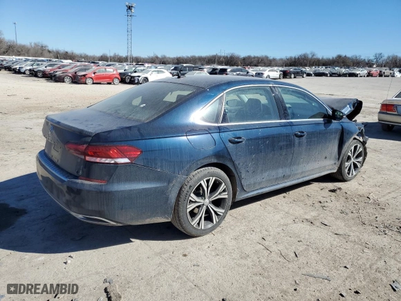 2022 Volkswagen Passat 2.0T SE with VIN 1VWSA7A33NC003744, listed as a Copart auction lot 46953595 with 32,599 mi miles and Salvage Title. Bid and sale history available at carsss.com. Image 3.
