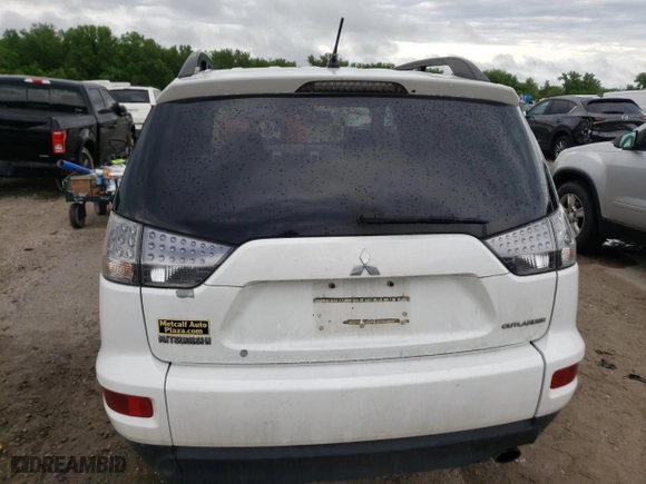 2010 Mitsubishi Outlander SE with VIN JA4AS3AW6AZ001289, listed as a Copart auction lot 53610374 with 199,031 mi miles and Salvage Title. Bid and sale history available at carsss.com. Image 6.