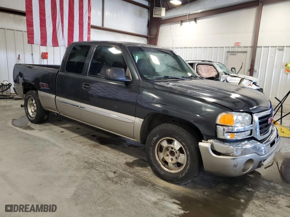 2003 GMC Sierra 1500 SLE with VIN 2GTEC19T231277791, listed as a Copart auction lot 83574294 with 249,982 mi miles and Salvage Title. Bid and sale history available at carsss.com. Image 4.