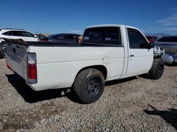 1992 Nissan Trucks 2WD XE with VIN 1N6SD11S3NC368761, listed as a Copart auction lot 77351994 with 2,033,236 mi miles and Clean Title. Bid and sale history available at carsss.com. Image 3.