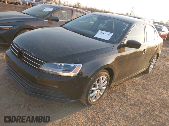 2015 Volkswagen Jetta SE with VIN 3VWD17AJXFM244532, listed as a IAAI auction lot 41769683 with 113,890 mi miles and . Bid and sale history available at DreamBid. Image 2.