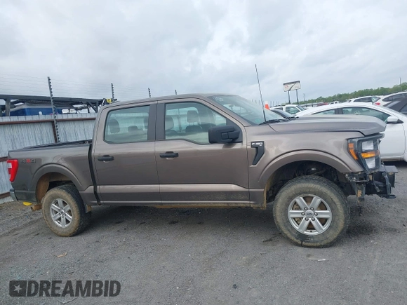 2023 Ford F-150 XL with VIN 1FTFW1E89PFA39819, listed as a IAAI auction lot 41929566 with 46,875 mi miles. Bid and sale history available at carsss.com. Image 14.
