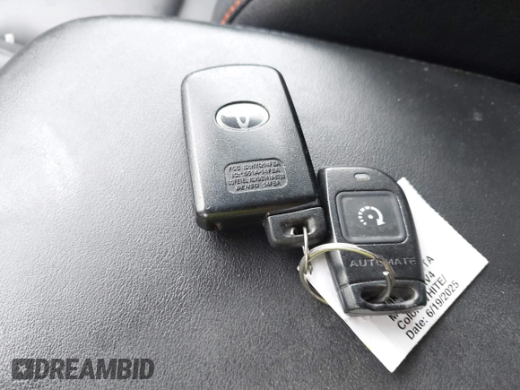 2017 Toyota RAV4 SE with VIN 2T3JFREV4HW586446, listed as a IAAI auction lot 42582715 with 150,882 mi miles and . Bid and sale history available at DreamBid. Image 11.