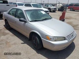 1999 Toyota Camry LE с VIN 4T1BG22K7XU568937, выставлен на аукционе IAAI как лот 42521118 с пробегом 176 619 миль миль и . История ставок и продаж доступна на DreamBid. Изображение 1.