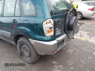 2003 Toyota RAV4 z VIN JTEHH20V930198628, wystawiony jako IAAI lot #42522892 z przebiegiem 207 130 mil mil oraz . Historia ofert i sprzedaży dostępna na DreamBid. Obrazek 13.