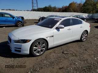 2019 Jaguar XE 25t with VIN SAJAR4FX8KCP52067, listed as a Copart auction lot 76584654 with 82,069 mi miles and Salvage Title. Bid and sale history available at carsss.com. Image 1.