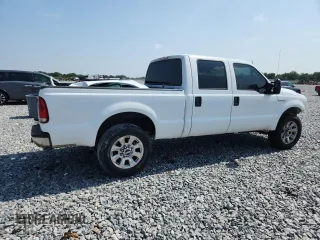 2007 Ford F-250 XL with VIN 1FTSW21597EA38577, listed as a Copart auction lot 58013575 with 189,924 mi miles and Salvage title. Bid and sale history available at DreamBid. Image 3.