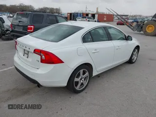 2012 Volvo S60 T5 with VIN YV1622FSXC2104622, listed as a IAAI auction lot 41844181 with 212,296 mi miles. Bid and sale history available at carsss.com. Image 4.