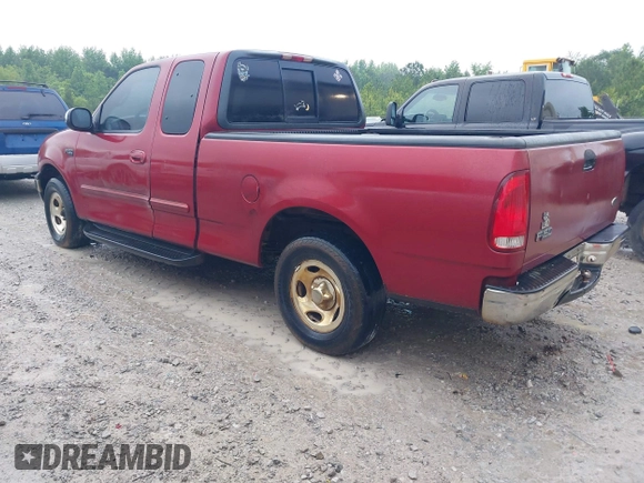 2000 Ford F-150 XL z VIN 1FTZX1722YNB37228, wystawiony jako IAAI lot #42241027 z przebiegiem Nie podano mil oraz . Historia ofert i sprzedaży dostępna na DreamBid. Obrazek 3.