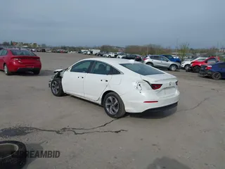 2019 Honda Insight EX with VIN 19XZE4F50KE010136, listed as a IAAI auction lot 41999216 with 88,457 mi miles and . Bid and sale history available at carsss.com. Image 3.
