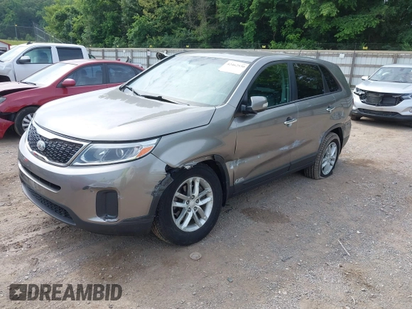 2015 Kia Sorento LX with VIN 5XYKTCA6XFG650154, listed as a IAAI auction lot 42462530 with 120,966 mi miles and . Bid and sale history available at DreamBid. Image 17.