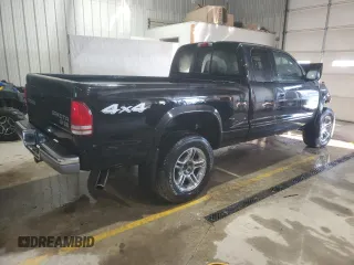 2004 Dodge Dakota SLT with VIN 1D7HG42N54S675034, listed as a Copart auction lot 85963344 with 97,478 mi miles and Salvage Title. Bid and sale history available at carsss.com. Image 3.