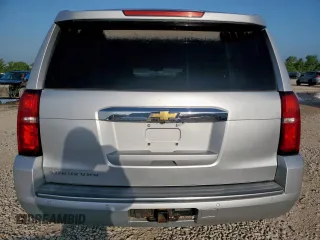 2016 Chevrolet Suburban LT z VIN 1GNSKHKC5GR217078, wystawiony jako Copart lot #61842825 z przebiegiem 221 198 mil mil oraz Czysty tytuł • Clean title. Historia ofert i sprzedaży dostępna na DreamBid. Obrazek 6.
