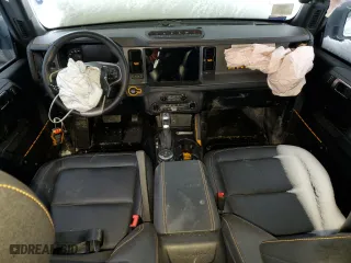 2024 Ford Bronco Badlands with VIN 1FMEE9BP3RLA26637, listed as a Copart auction lot 43019205 with 0 mi miles and Salvage Title. Bid and sale history available at carsss.com. Image 8.