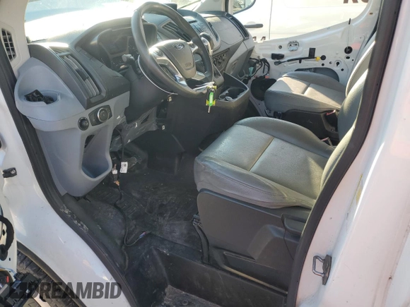 2019 Ford Transit with VIN 1FTYR2CM5KKA30072, listed as a Copart auction lot 45004785 with 62,315 mi miles and Salvage Title. Bid and sale history available at carsss.com. Image 7.
