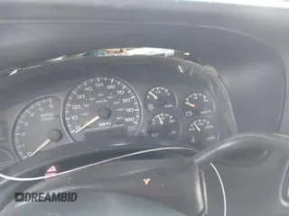 2002 GMC Sierra 1500 SLE z VIN 2GTEC19V121150546, wystawiony jako IAAI lot #40974798 z przebiegiem Nie podano mil oraz . Historia ofert i sprzedaży dostępna na DreamBid. Obrazek 7.
