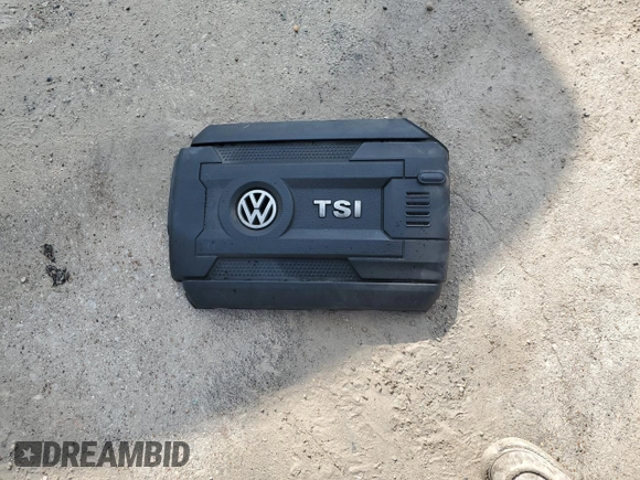 2015 Volkswagen Passat S with VIN 1VWAS7A38FC079955, listed as a Copart auction lot 85233014 with 133,305 mi miles and Salvage title. Bid and sale history available at DreamBid. Image 12.