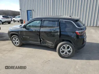 2024 Jeep Compass Sport z VIN 3C4NJDAN9RT171267, wystawiony jako Copart lot #49379715 z przebiegiem 3 194 mil mil oraz Szkoda całkowita • Salvage title. Historia ofert i sprzedaży dostępna na DreamBid. Obrazek 2.