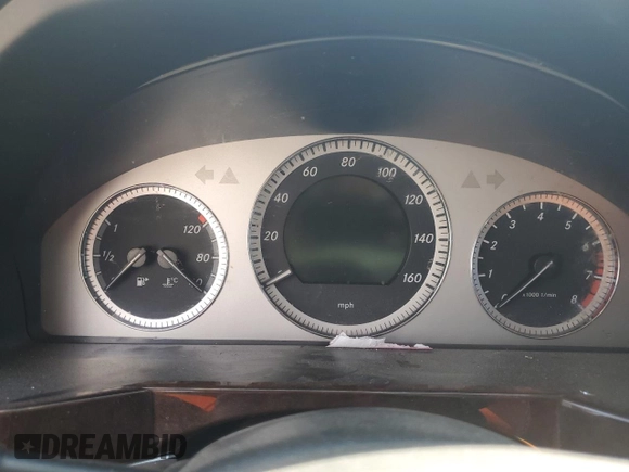 2011 Mercedes-Benz GLK 350 with VIN WDCGG8HB3BF627347, listed as a Copart auction lot 70970784 with 177,000 mi miles and Non Repairable. Bid and sale history available at DreamBid. Image 9.