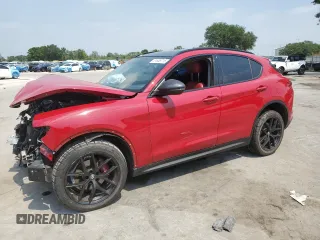 2019 Alfa Romeo Stelvio z VIN ZASPAKANXK7C70355, wystawiony jako Copart lot #51638715 z przebiegiem Nie podano mil oraz Nie do naprawy • Non repairable. Historia ofert i sprzedaży dostępna na DreamBid. Obrazek 1.